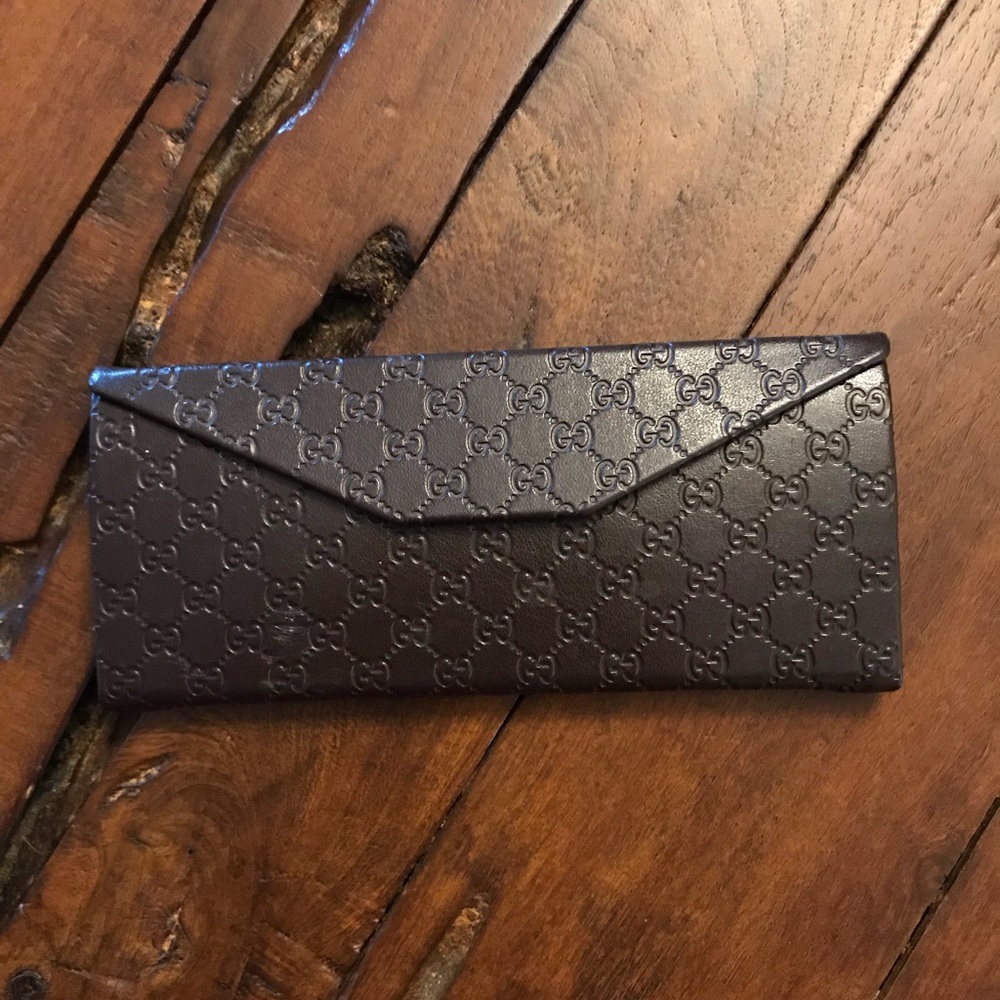 🤖WEEKEND SALE🤖 Gucci eyeglass case